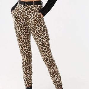 AMERICAN PANTS, wore once, so flattering on